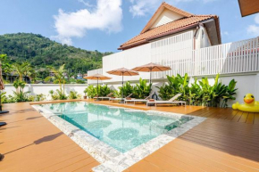 Oasis by the Sea M3- House with Pool and Amenities